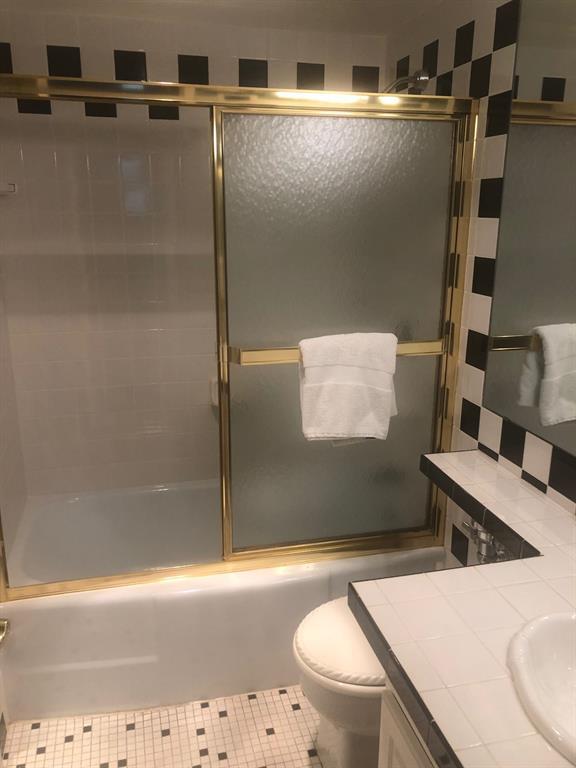 Building Photo - 3883 Turtle Creek Blvd