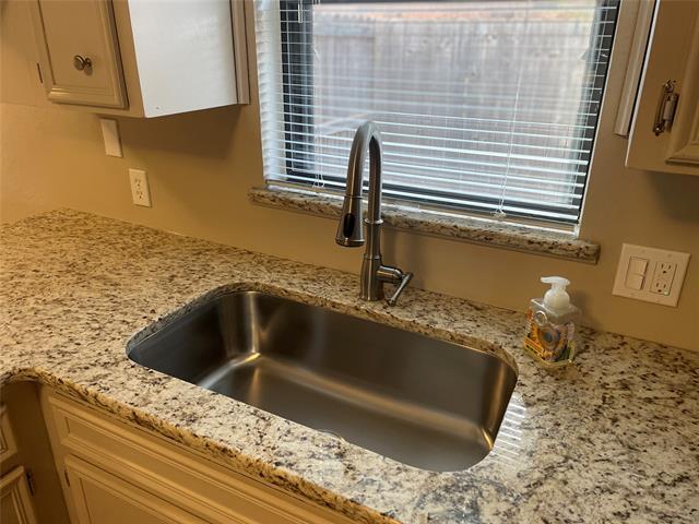 Building Photo - 4342 Bluebonnet Ct