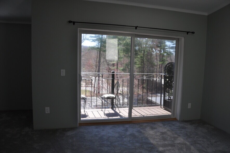 Master bed deck - 181 Littleton Rd