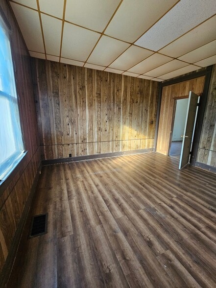 Building Photo - 254 W Peoria Ave