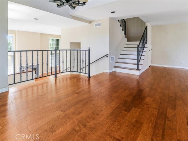 Building Photo - 6062 Panorama Dr