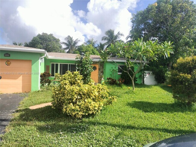 Primary Photo - 3991 NW 47th Ave