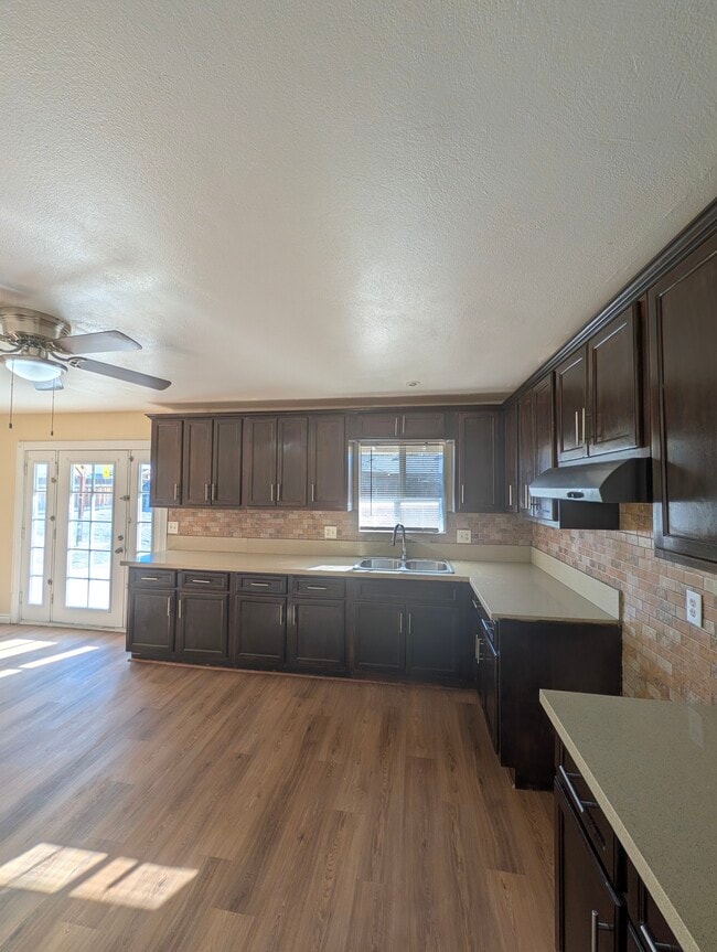 Building Photo - 26820 Cornell St