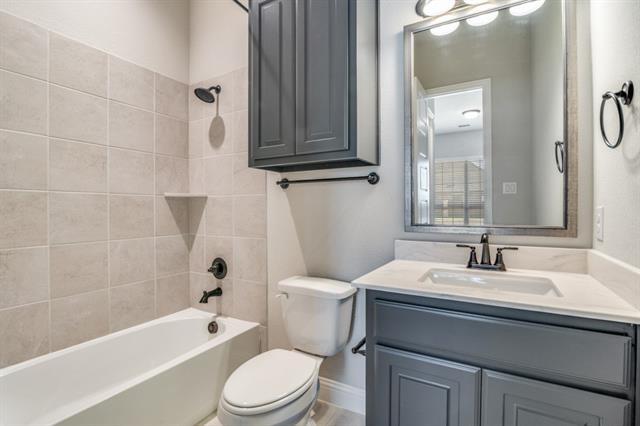 Building Photo - 1714 Waneta Dr