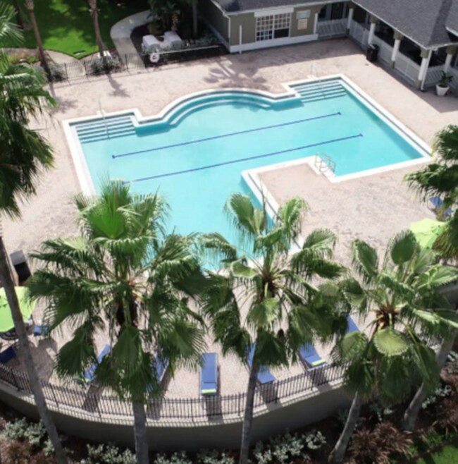 Building Photo - 4240 Summer Landing Dr