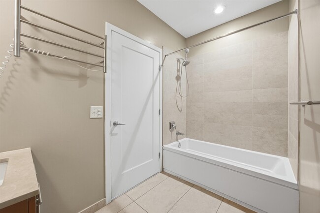 Building Photo - 201 Marin Blvd