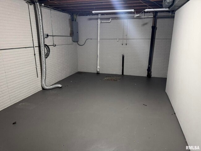 Building Photo - 1728 Taylor St