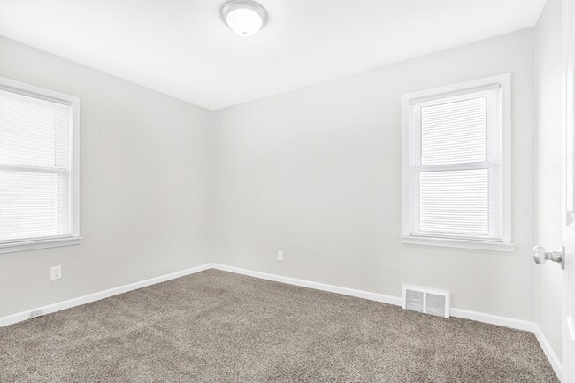 Building Photo - 3522 23rd St