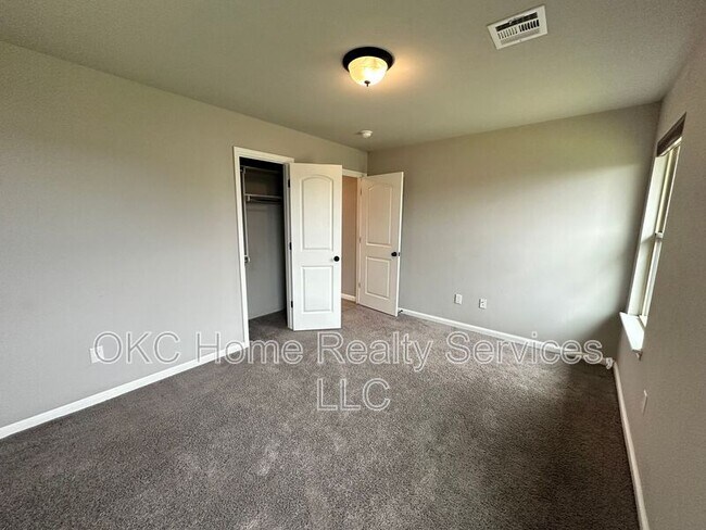 Building Photo - 4133 NW 155th St