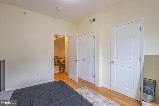 Building Photo - 2243 N 12th St