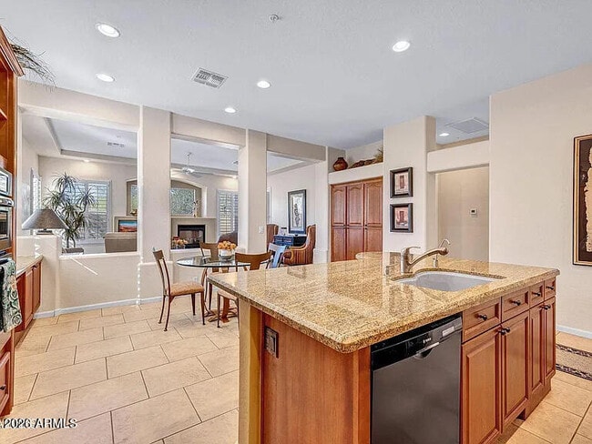 Building Photo - 9154 E Mohawk Ln