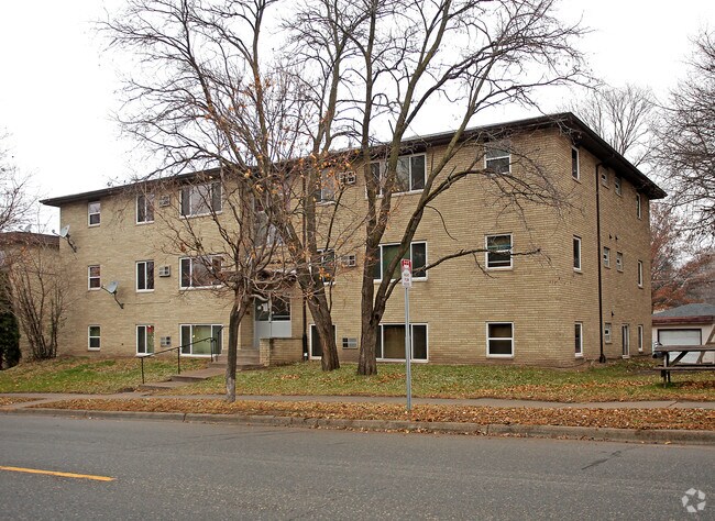 Building Photo - Minnehaha Apartments