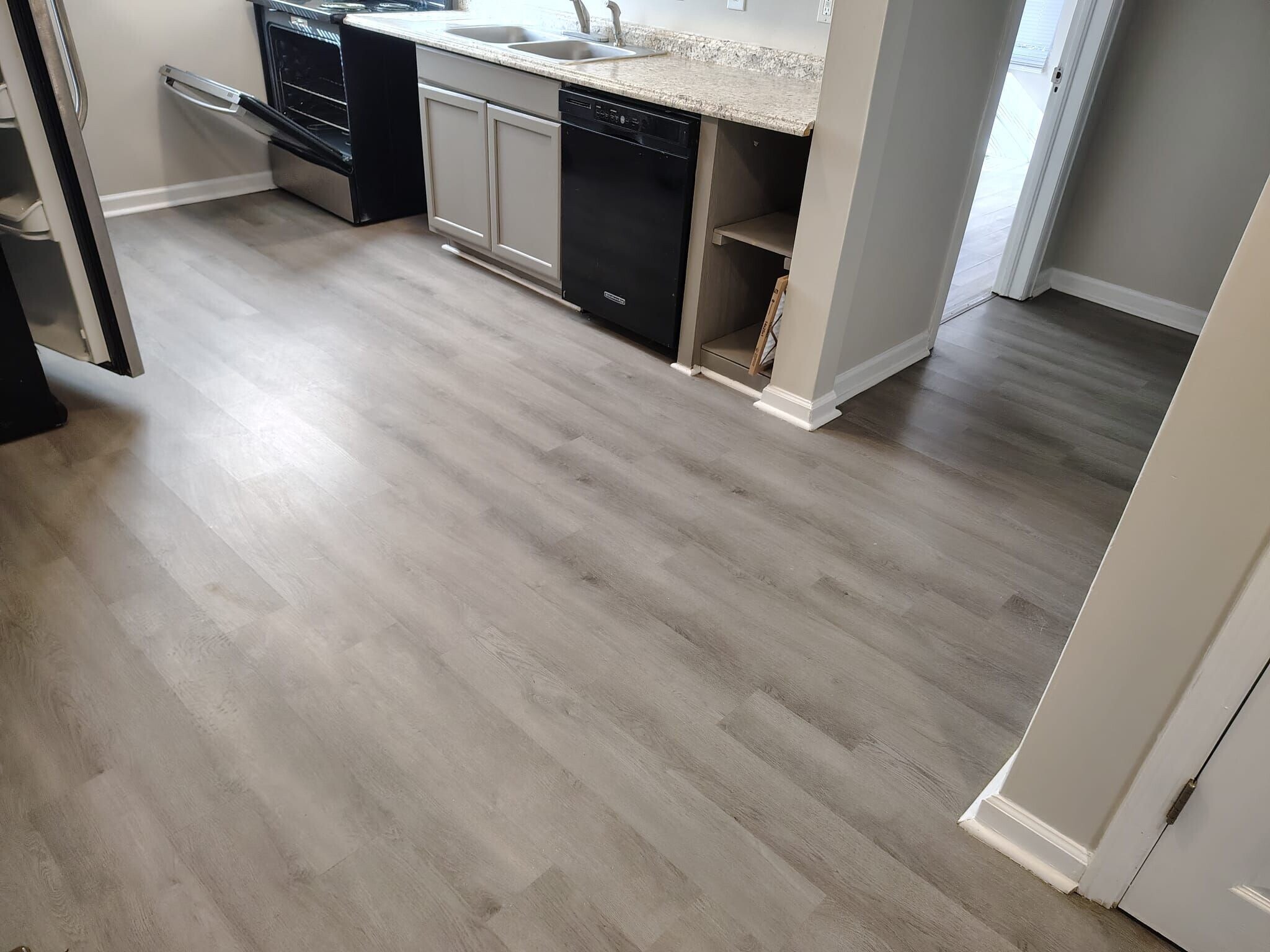 Building Photo - Room in House on Glory St