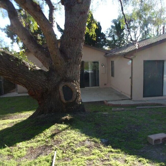 Building Photo - Spacious Private Home with Pool on Nearly Half an Acre