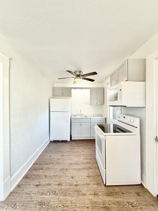 Building Photo - 501 53rd St S