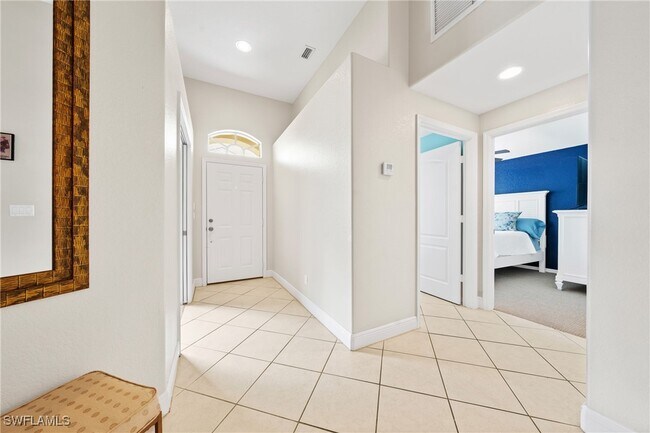 Building Photo - 8100 Ibis Cove Cir