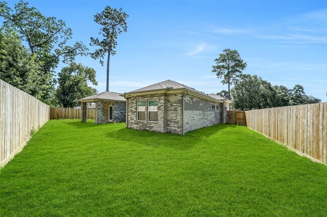 Building Photo - 11943 Pondwood Dr