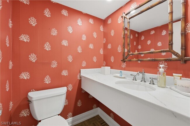 Building Photo - 3115 Gulf Shore Blvd N