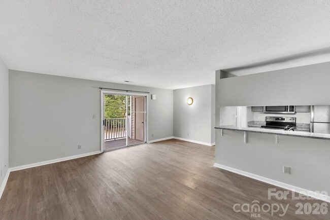 Building Photo - 9531 University Terrace Dr