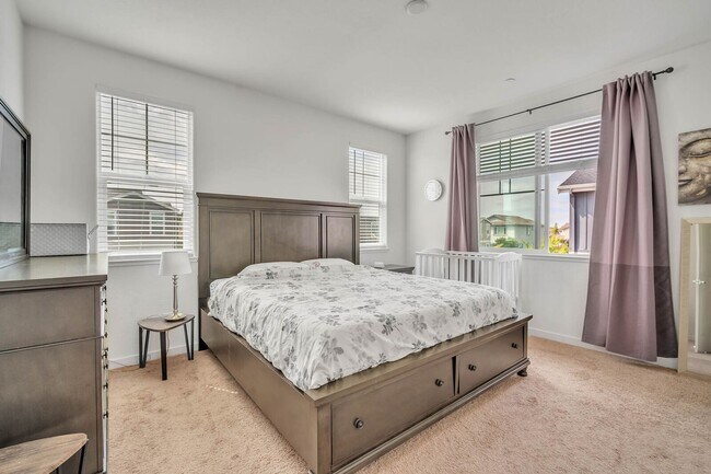 Building Photo - 2333 Aerostar Way