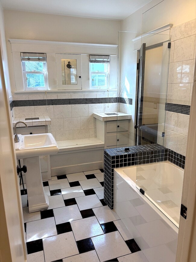 Building Photo - 7725 Norton Ave