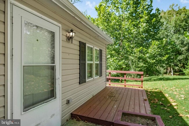 Building Photo - 38426 Laurel Ridge Ct
