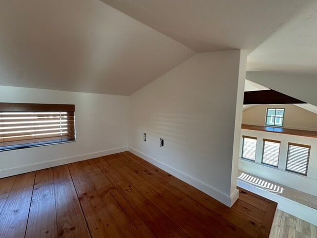 Building Photo - Tiny House Village