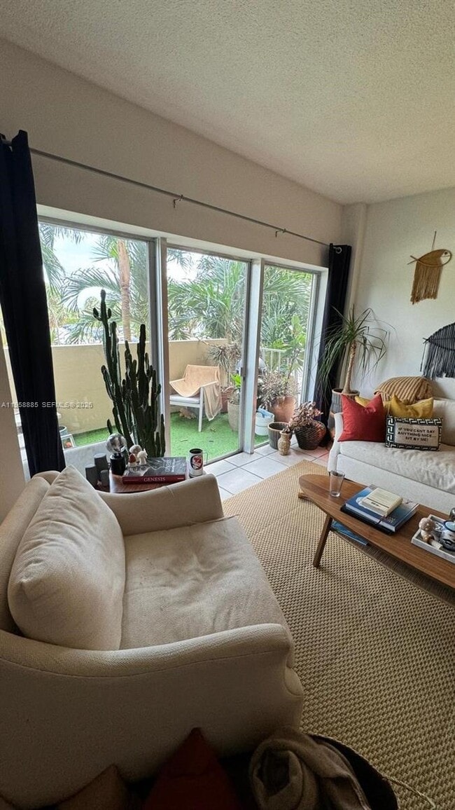 Building Photo - 880 NE 69th St