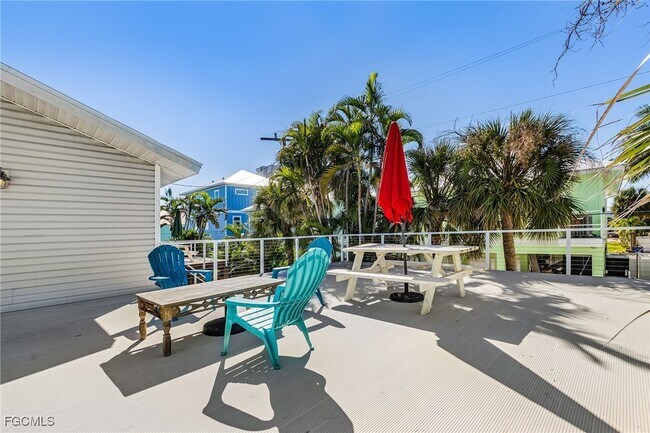 Building Photo - 135 Delmar Ave