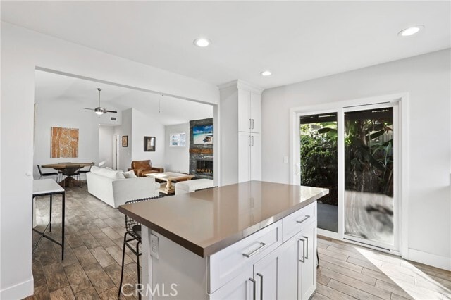 Building Photo - 630 Indianapolis Ave