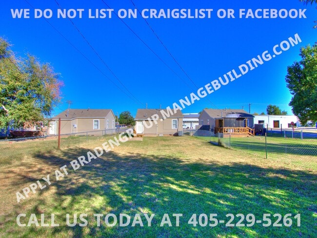 Building Photo - 4003 N Rockwell Ave