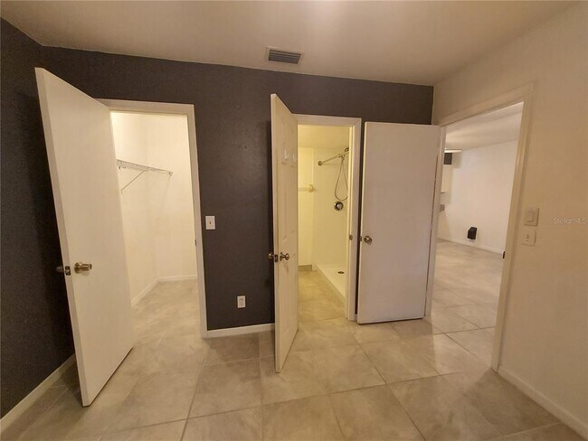 Building Photo - 22523 Westchester Blvd