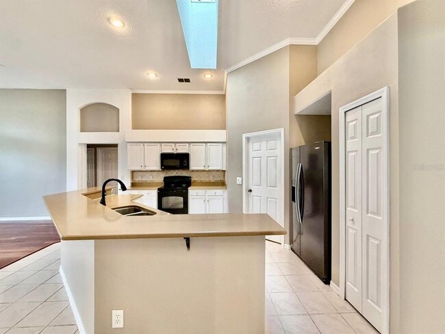 Building Photo - 19021 Weatherstone Dr