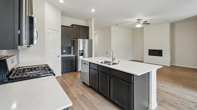 Building Photo - 4198 Plateau Dr