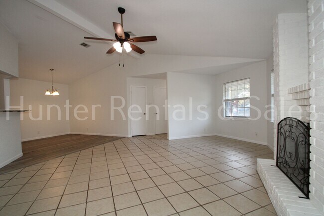 Building Photo - Morgan's Point Resort!