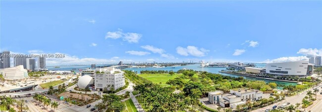 Building Photo - 1000 Biscayne Blvd