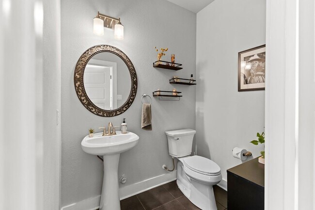 Building Photo - 2617 Witsome Loop