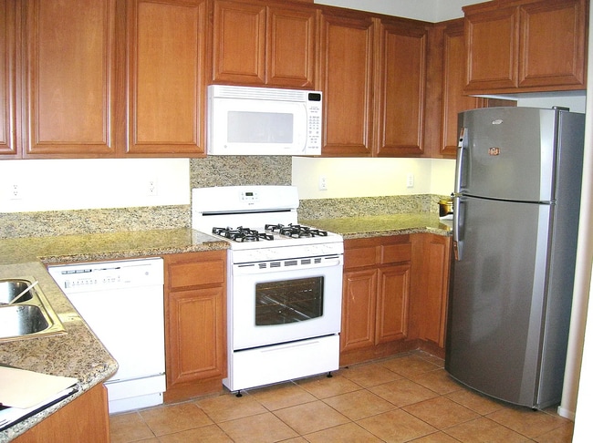 Building Photo - 25514 Wharton Dr