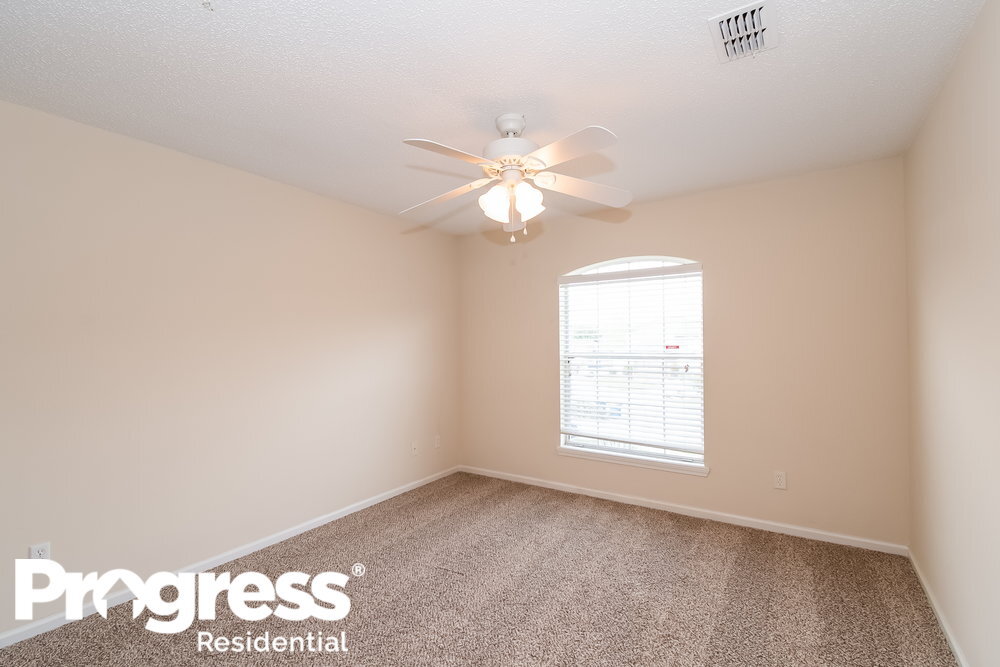 Building Photo - 3338 International Village Ct