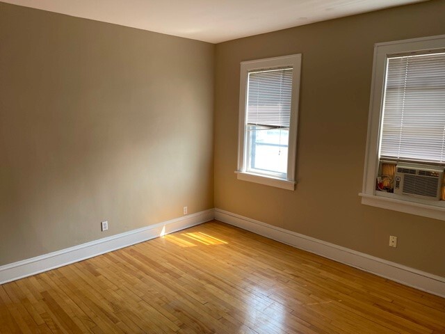 Bedroom - 1336 Grand Ave