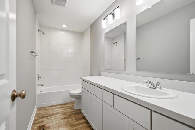 Building Photo - 7051 Aster Wy