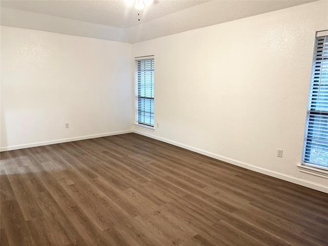 Building Photo - 3935 Firethorn Dr