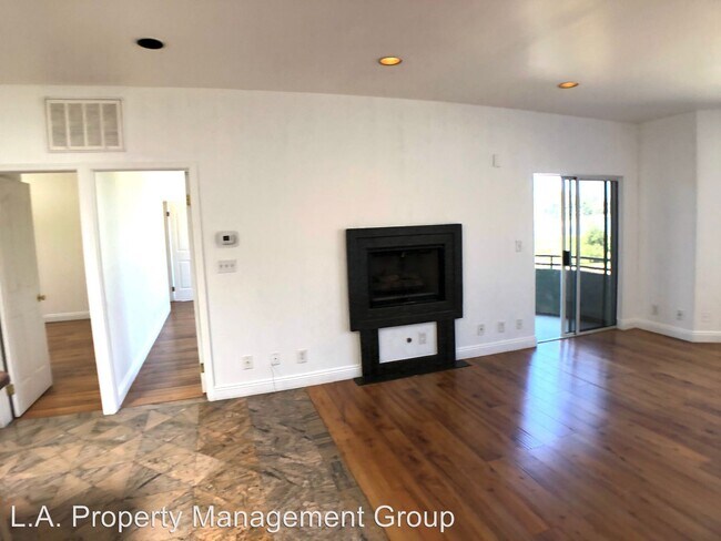 Building Photo - 1890-1896 Silver Lake Blvd