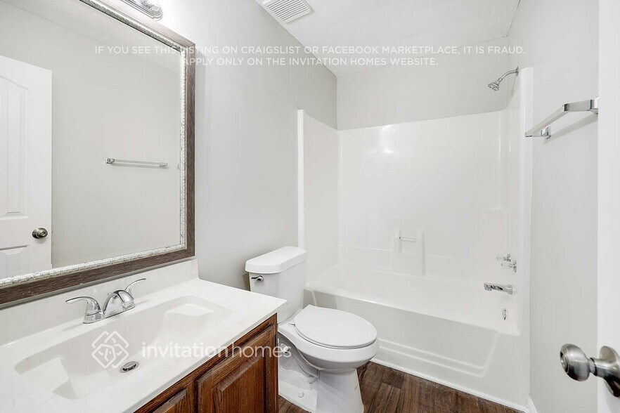 Building Photo - 518 Woodland Hills Dr