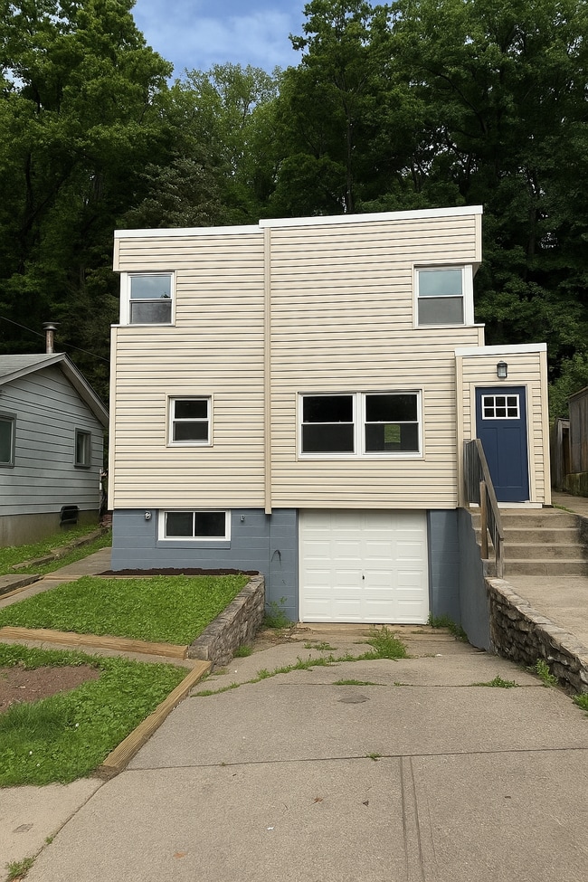 Primary Photo - 1280 Fairbanks Ave