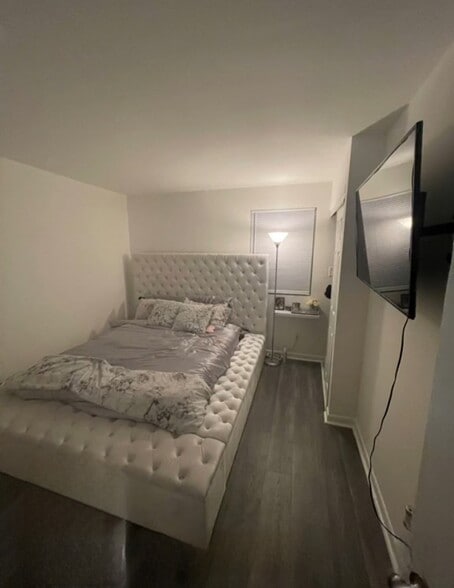 Bedroom - 12809 E Shelby Ln