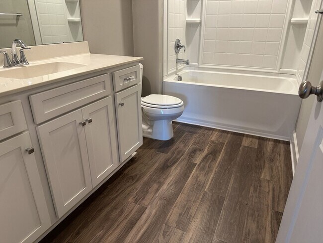 Building Photo - 35 Sweet Grass Ln