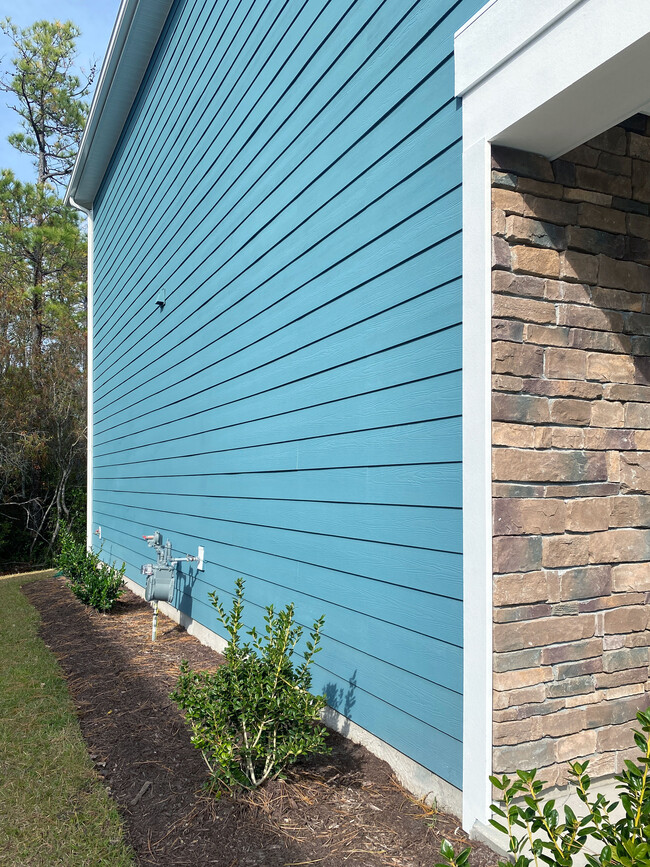 Building Photo - 6015 Forest Dell Ct