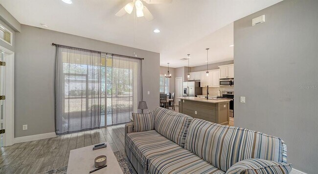 Building Photo - 11773 Forest Park Cir