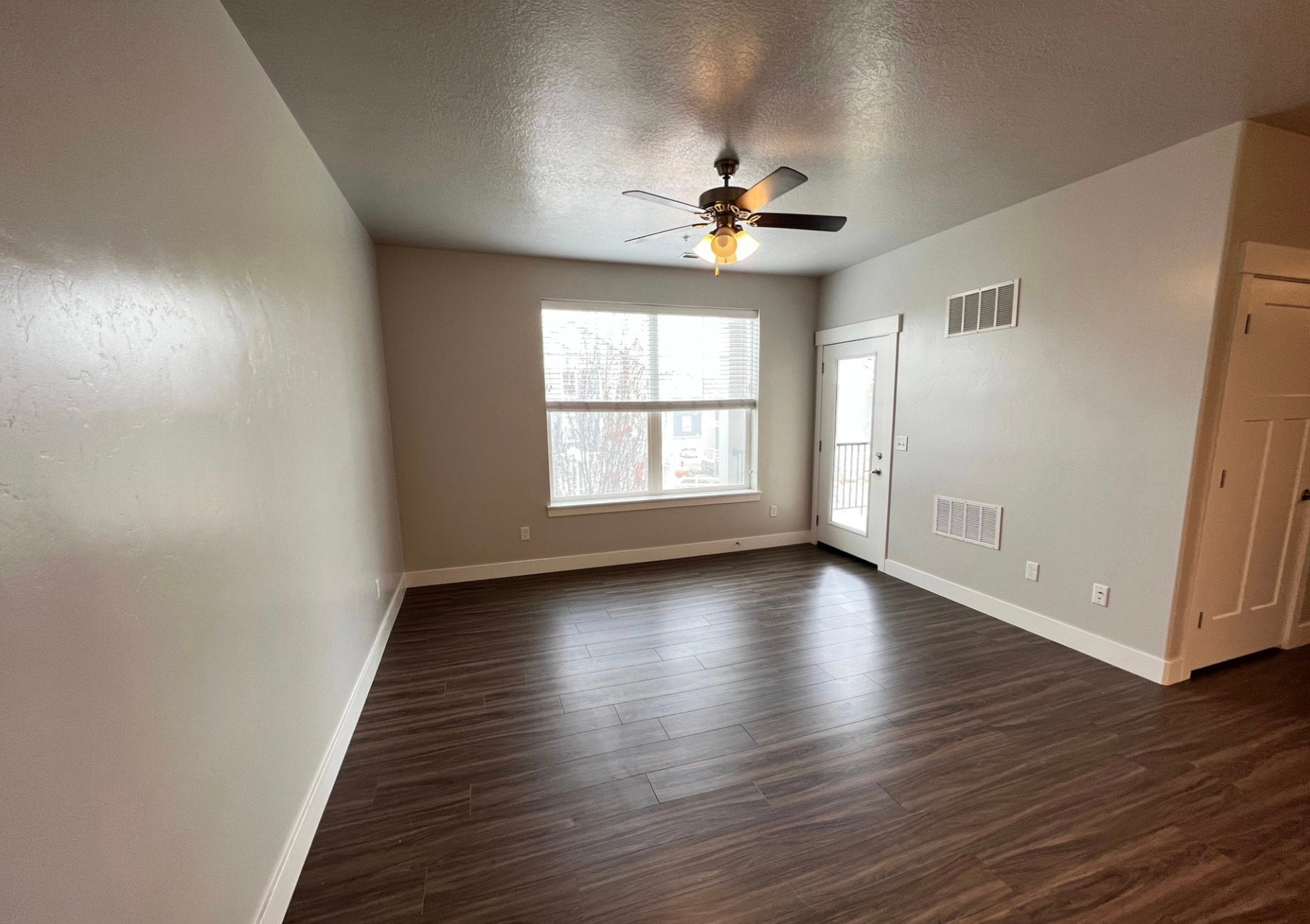 Building Photo - 14659 Bloom Dr